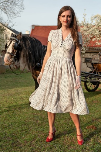 Sukienka KAREN GROSZKI ,kolory.