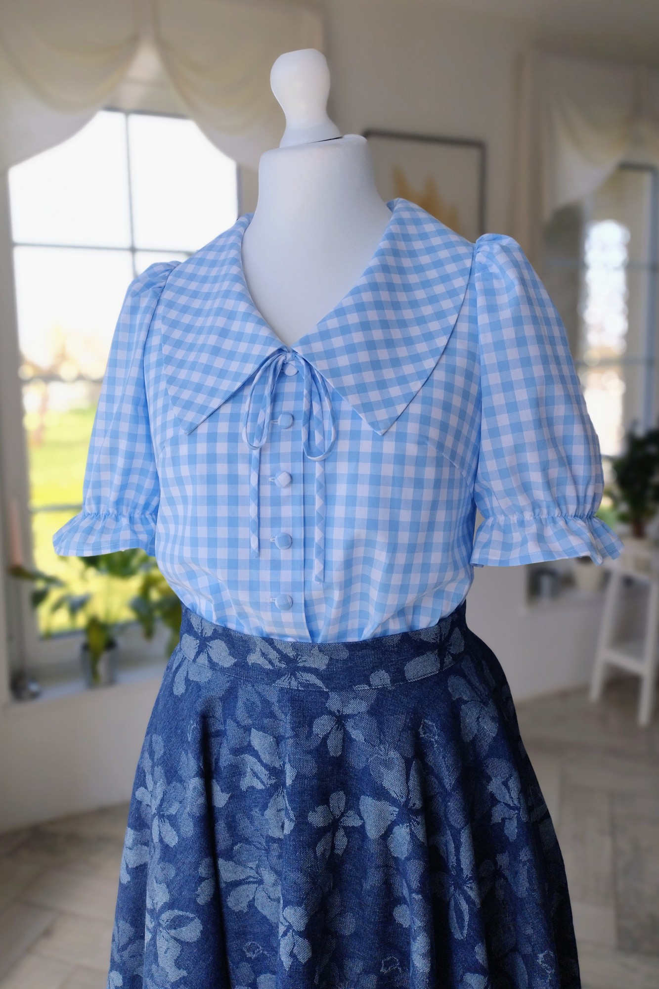 Koszula HANIA  bawełniana w błękitno-białą kratę.