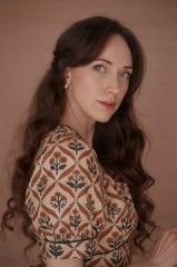 PRZEDSPRZEDAŻ Sukienka LILIANA karmelowa elegancja w stylu retro, bawełniana.