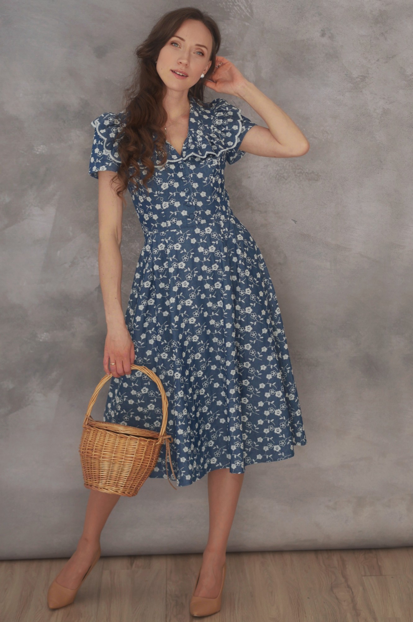 Sukienka EMILI HAFT bawełniana.